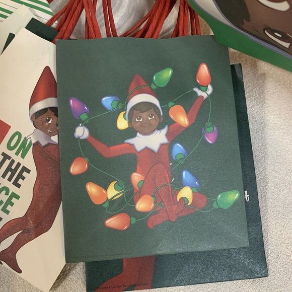 Christmas Gift Bags 10 Kraft Assorted Handle Elf On The Shelf 5.5x4.5x2.5 Small - Picture 3 of 8
